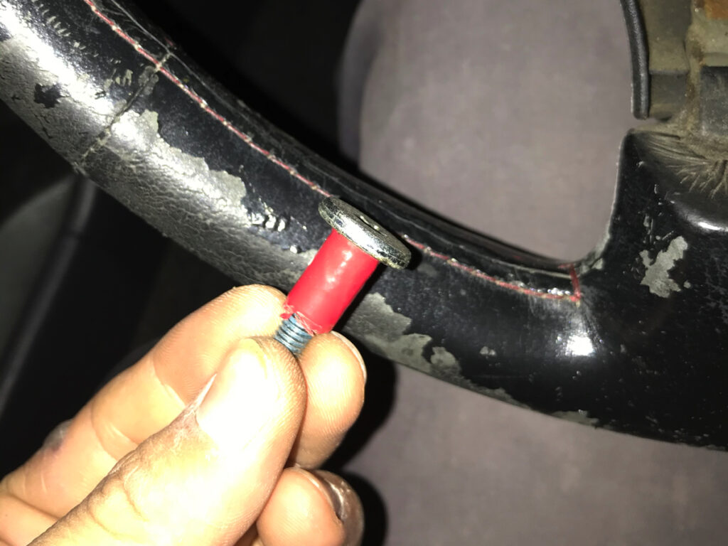 ER34ホーンスイッチボルト絶縁