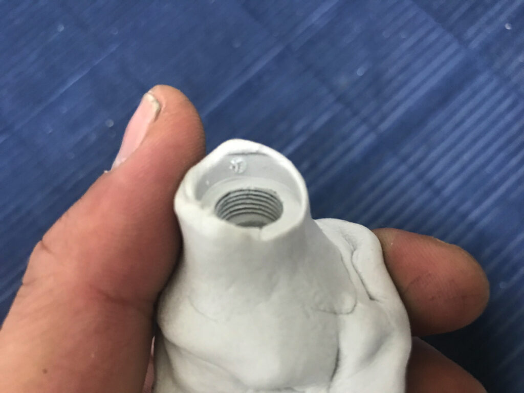 アダプタ側のねじ山ができました